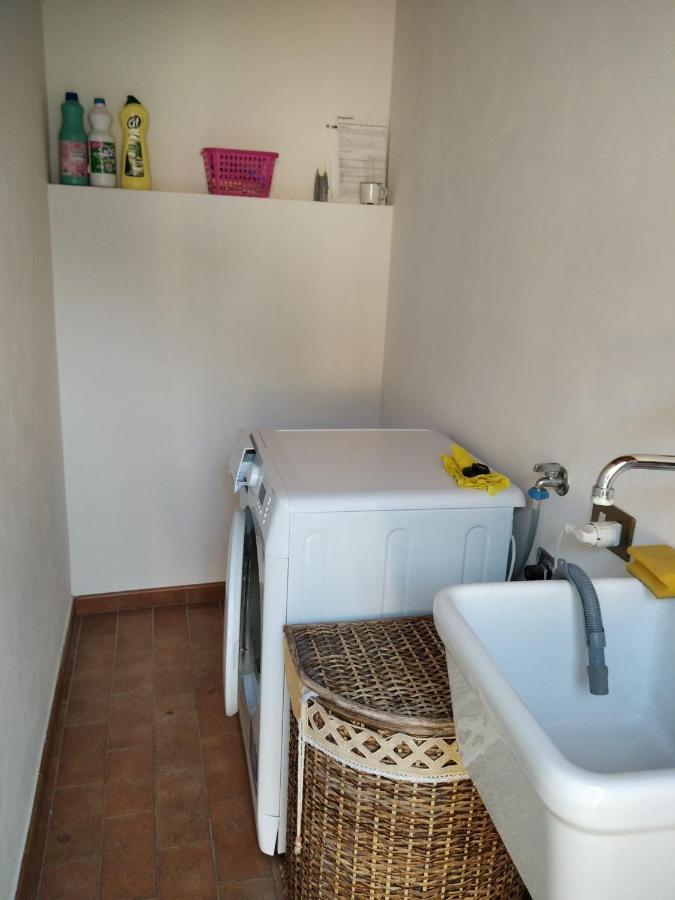 Il Giardino Di Laura Lägenhet Toscolano Maderno Exteriör bild